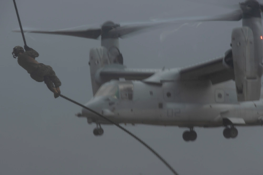 Dvids Images St Meu Blt Conducts Fast Rope Exercise Image