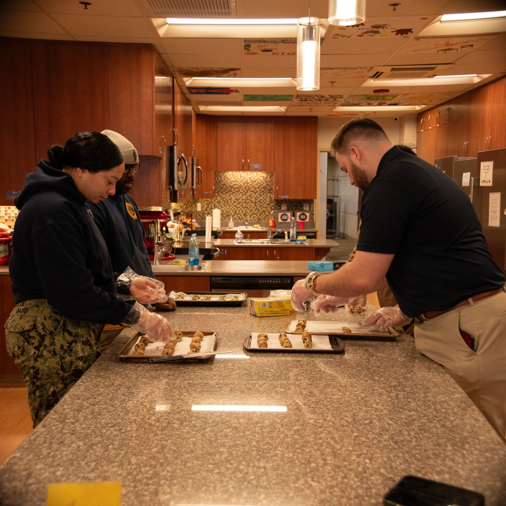 Dvids Images Navy Sailors Bake Up Support For Ronald Mcdonald House