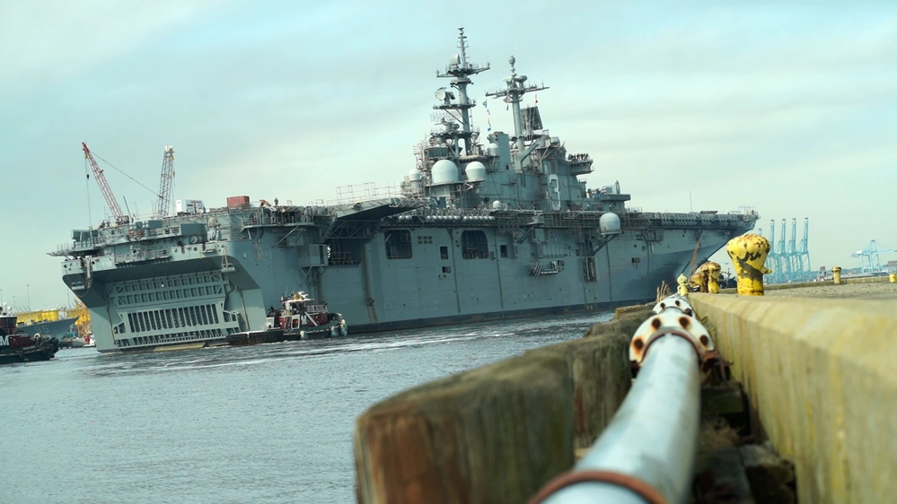 Dvids Images Uss Kearsarge Returns To Naval Station Norfolk Image