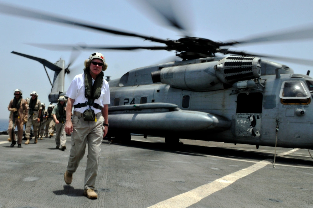 DVIDS - Images - Secretary of the Navy visits [Image 3 of 4]
