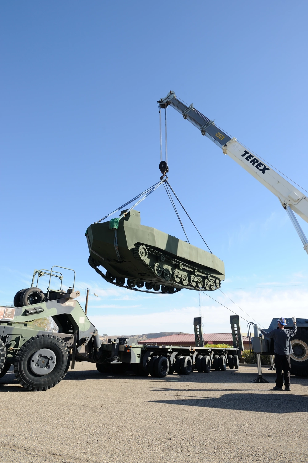 DVIDS - Images - Japanese Combat Vehicle on Display
