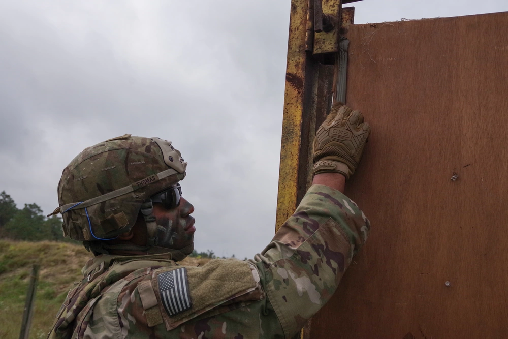 DVIDS - Images - All American Engineers Train to Breach, Have a Blast ...