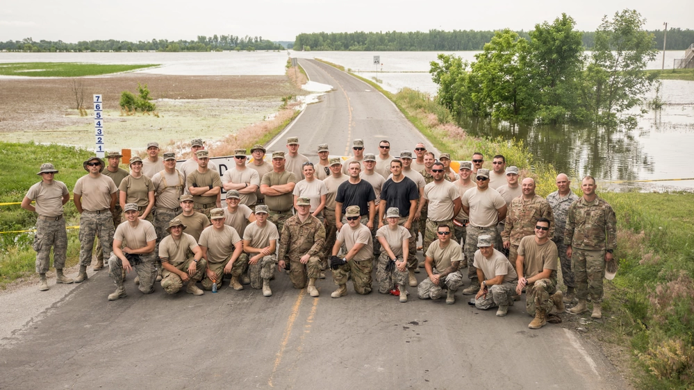 DVIDS - Images - Guard Airmen support Missouri flood response [Image 6 ...