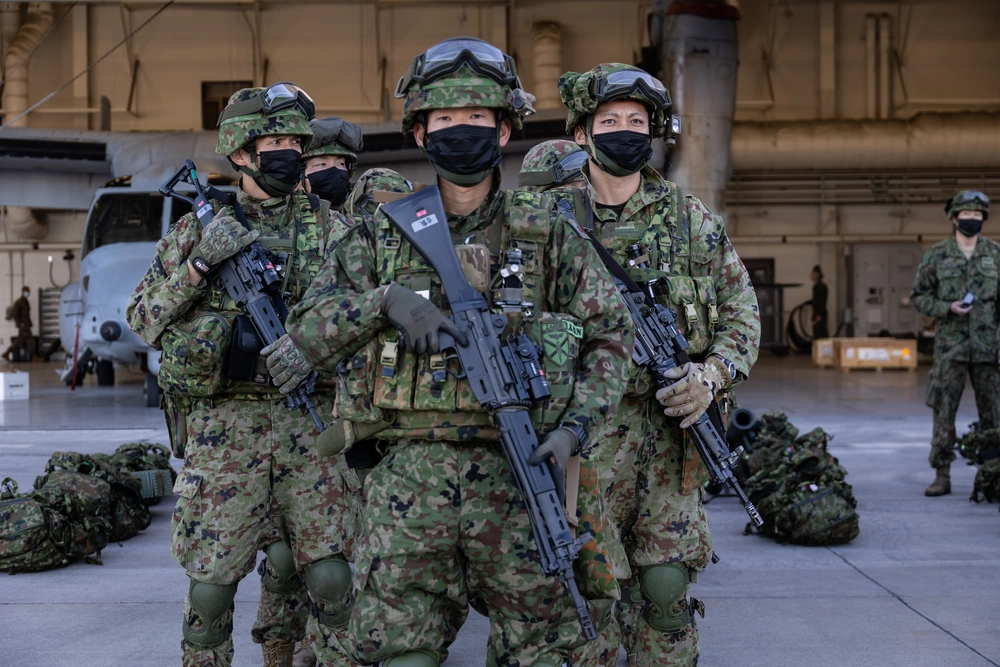 綺麗 USA製 アルファインダストリーズ 1st Ranger Infantry From Hill 710 to 'Big Switch': Ranger Edmund J. Dubrueil