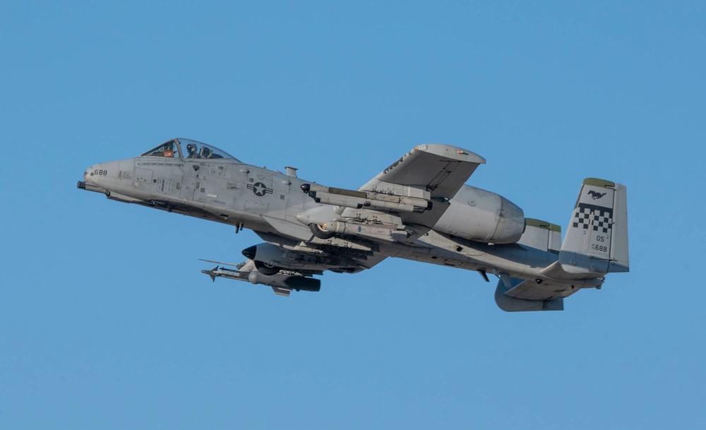 ドン・フェルダー / エアボーン / Eagles Korea's Black Eagles - T-50 Golden Eagle Takeoffs and