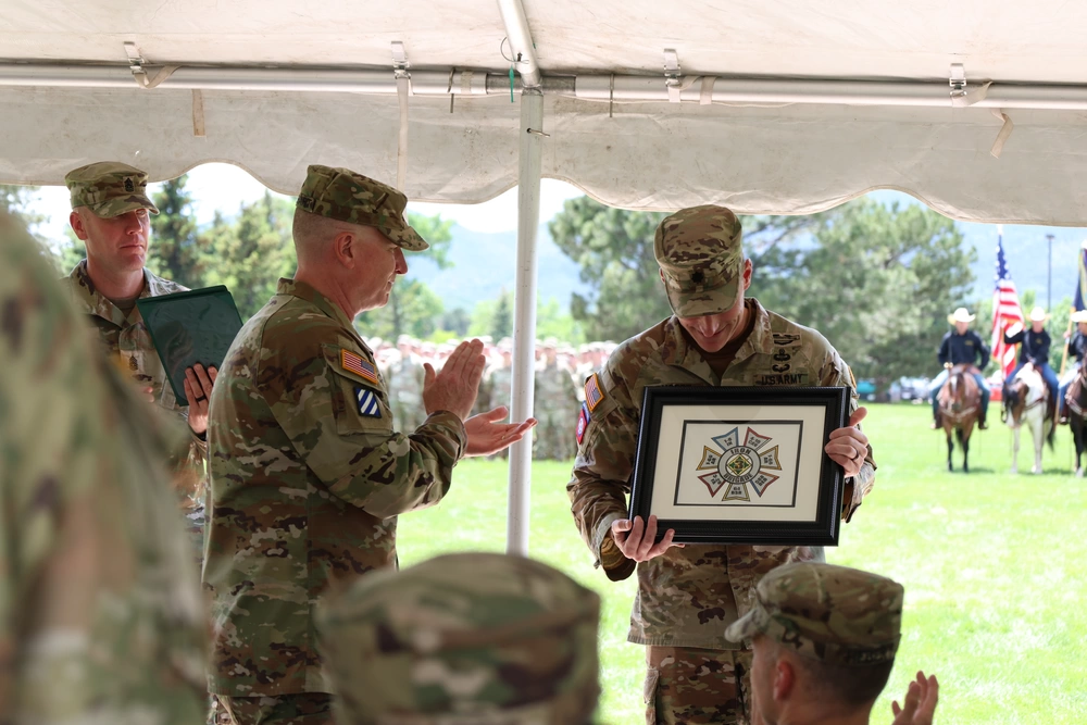 DVIDS - Images - 1-8 Infantry - Change of Command [Image 7 of 10]
