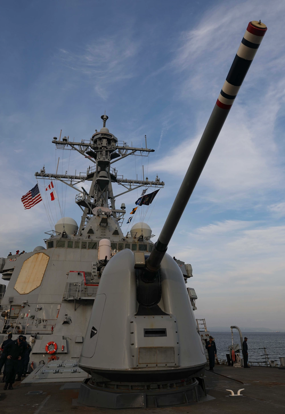 DVIDS - Images - USS Milius (DDG 69) Arrives in Yokosuka, Japan