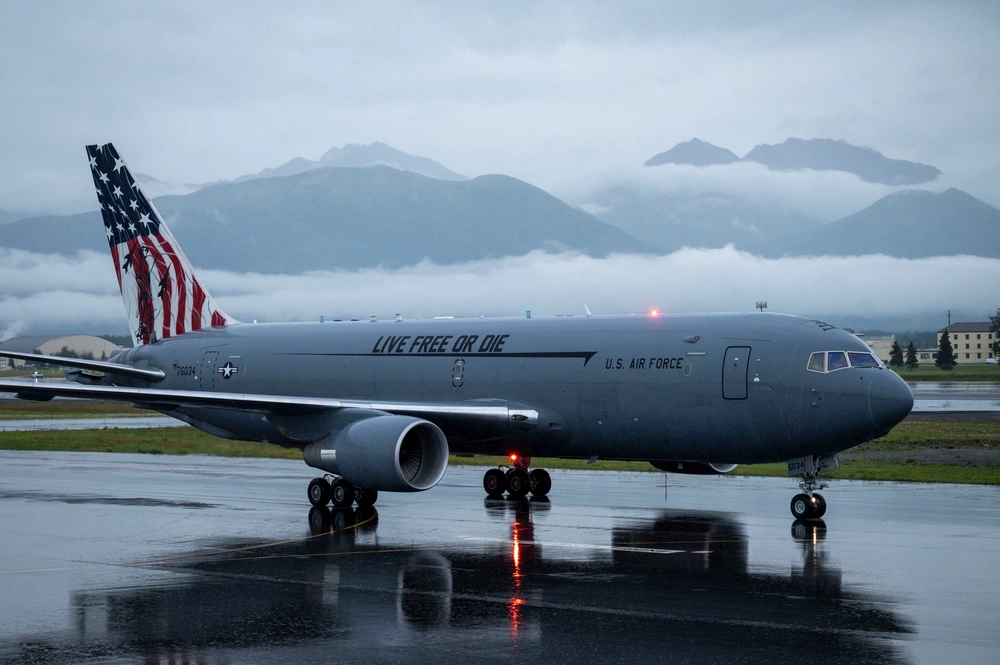 【MA-1】U.S.A.F 84 空軍Air force オリーブsize3XL DVIDS - Images - 133rd ARS KC-46 refuels 509th BW B-2 [Image