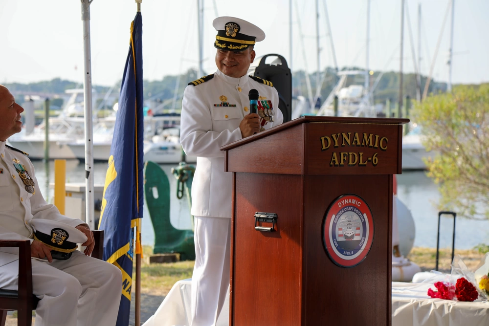DVIDS - Images - Dynamic (AFDL 6) Change of Command [Image 3 of 4]