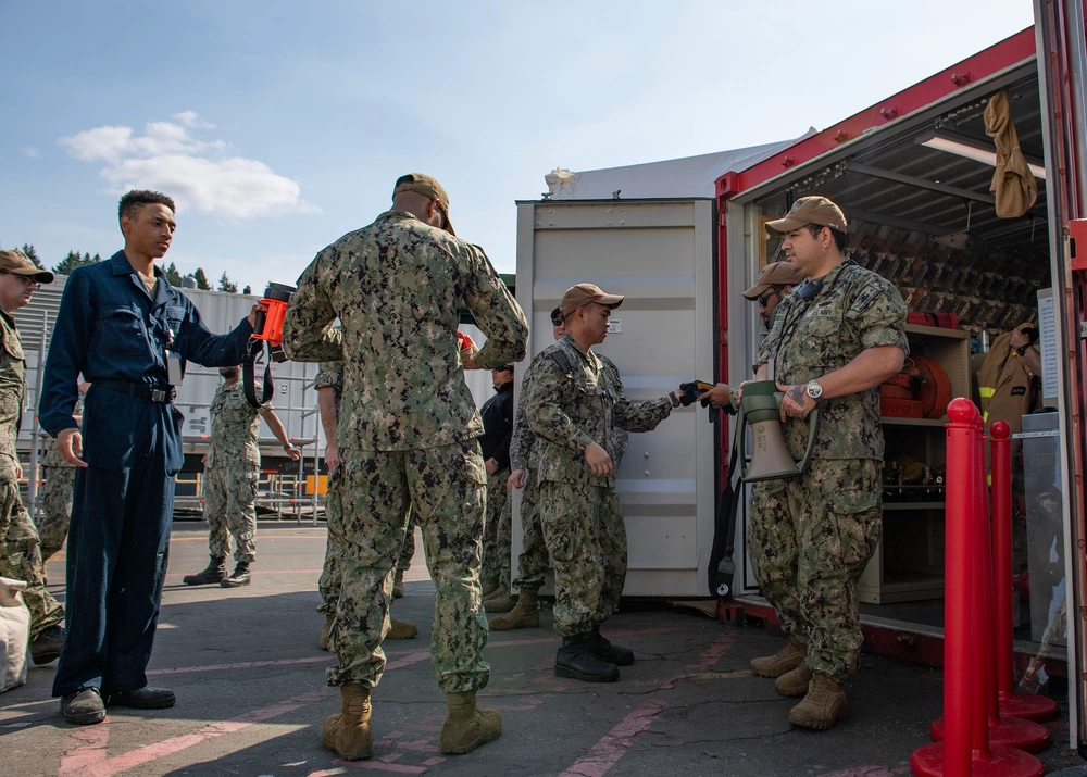DVIDS - Images - TRFB and USS Maine Sailors Train with NRNW Fire and ...