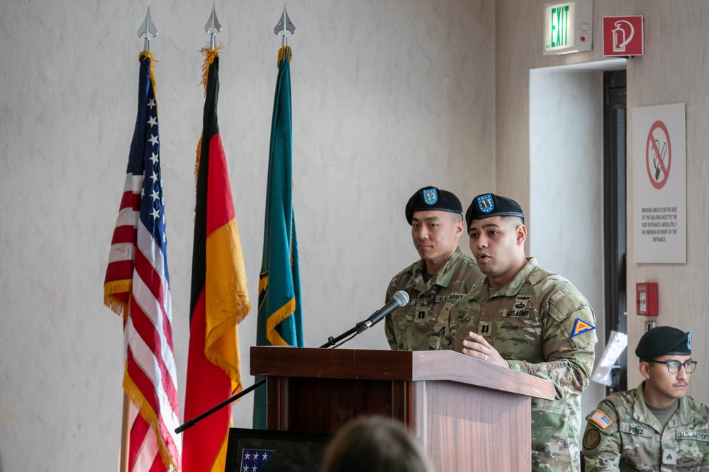 DVIDS - Images - 7ATC HHC Change of Responsibility Ceremony [Image 2 of 7]