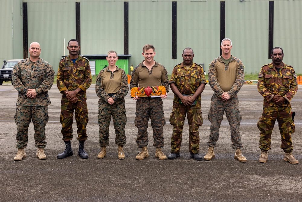 DVIDS - Images - MRF-D 24.3 U.S. Marines, Sailors, PNGDF conclude HADR ...