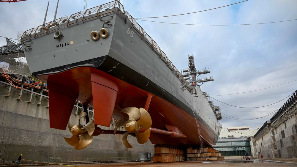 DVIDS - Images - USS Milius At SRF-JRMC [Image 2 of 3]