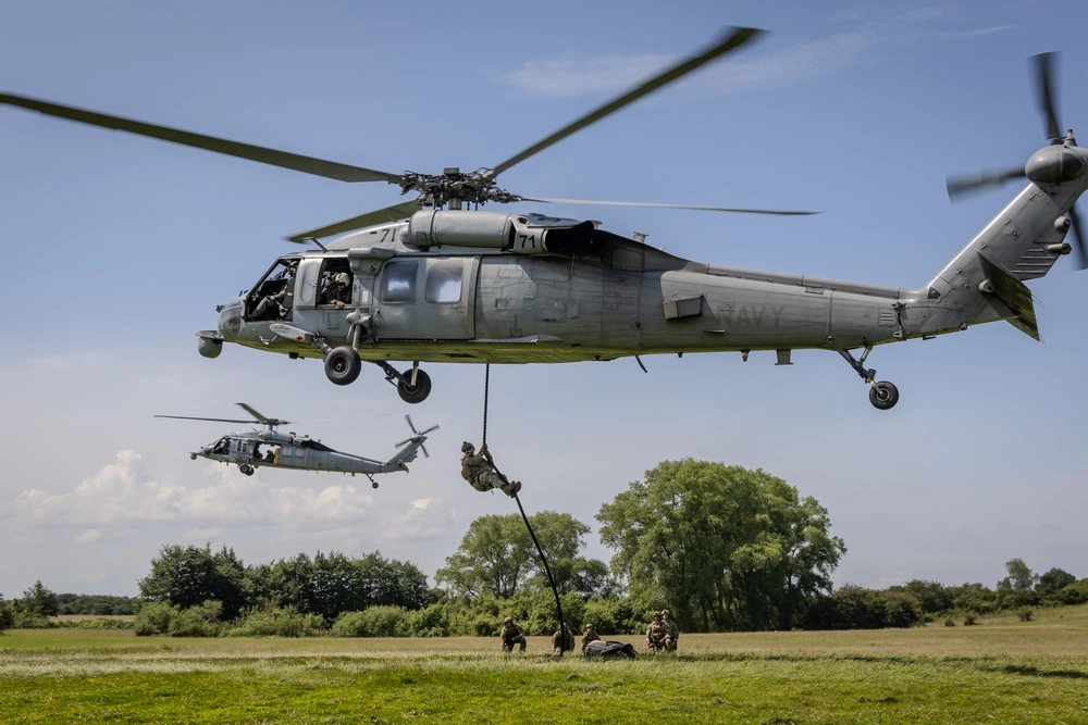 DVIDS - Images - BALTOPS 24 EOD Fast Rope and Rappel Drills [Image 14 ...