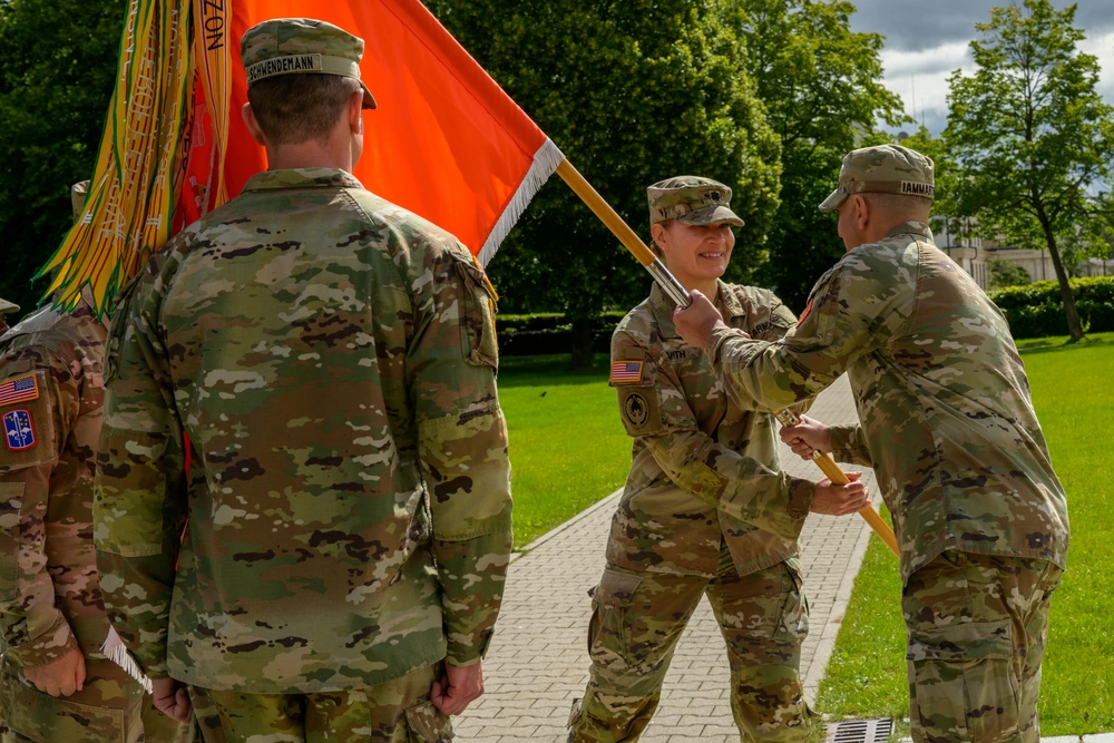 DVIDS - Images - 52d Strategic Signal Battalion Change of Command ...