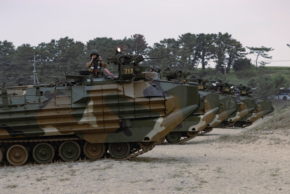DVIDS - Images - SY 24 | ROK Marines conduct simulated amphibious ...
