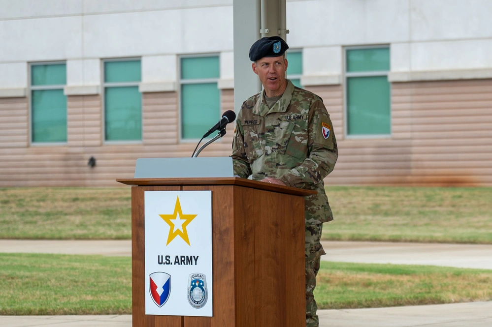 DVIDS - Images - Pepper assumes command of USASAC [Image 3 of 4]
