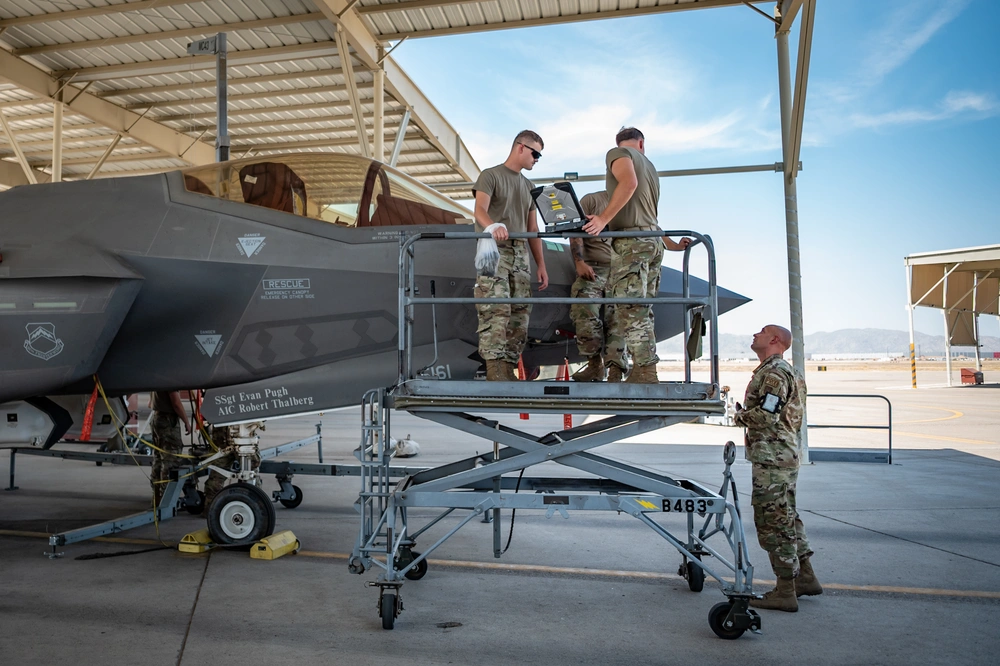 DVIDS Images Heat, Dust, and Sweat How Reserve Airmen Maintainers