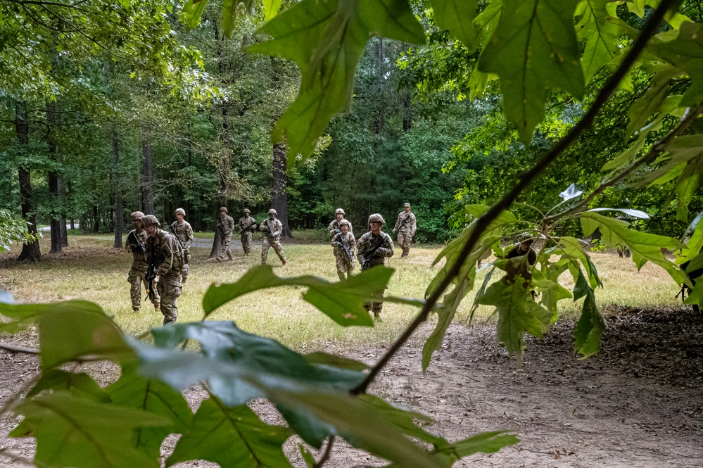 DVIDS Images Train to Win [Image 3 of 9]