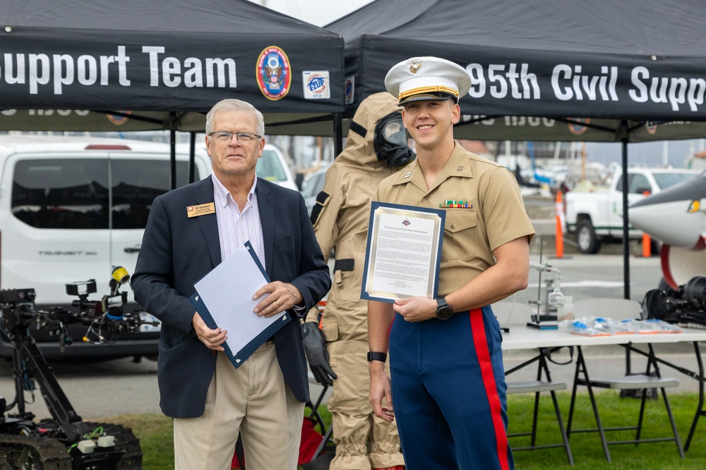 DVIDS Images The San Francisco Fleet Week Association honors Californiabased U.S. Armed