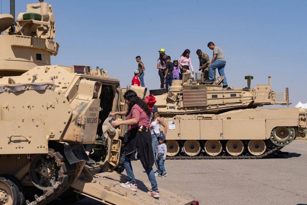 DVIDS - Images - Amigo Airsho Returns To Fort Bliss! [Image 6 Of 9]