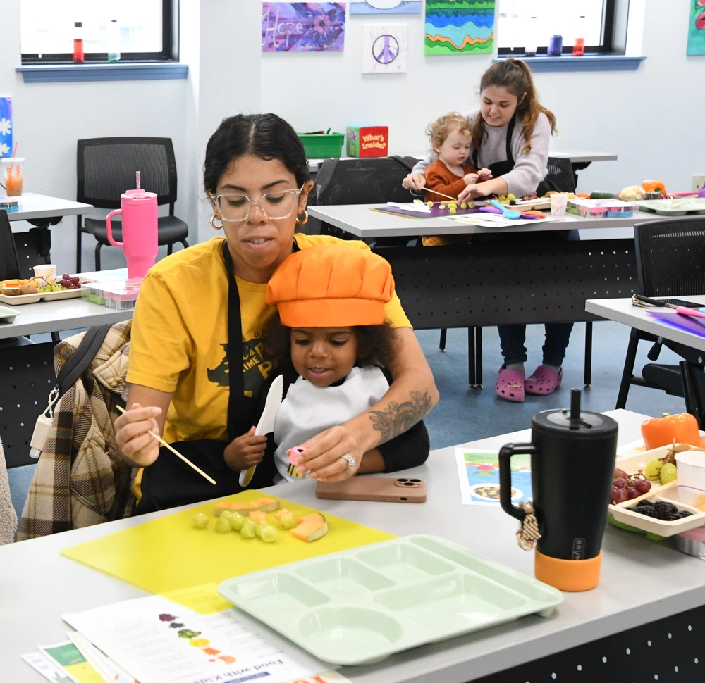 DVIDS Images Fort Drum families get adventurous with food to learn