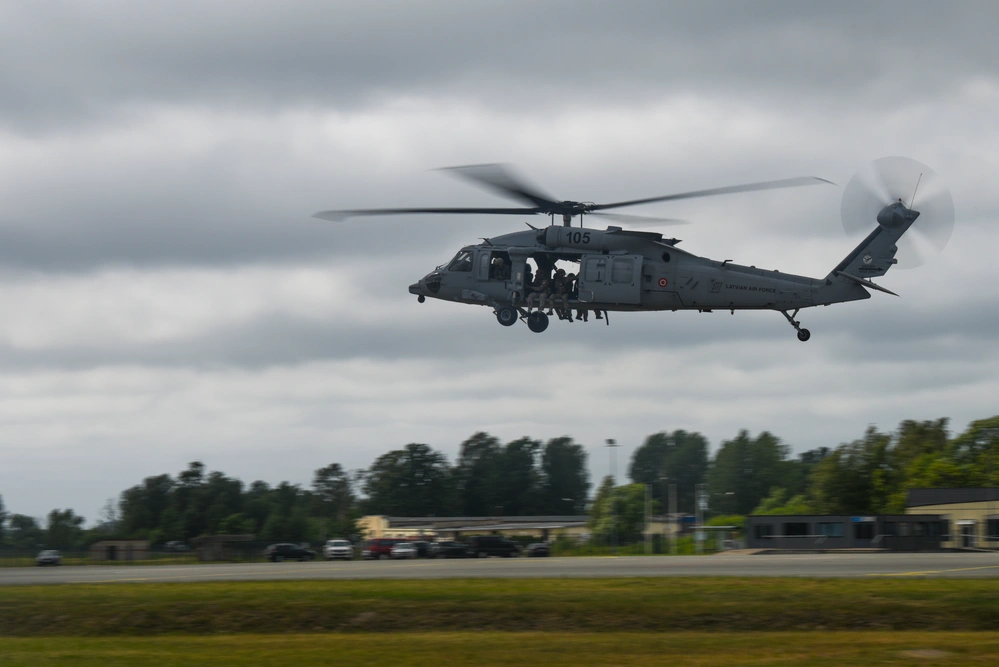 DVIDS - Images - Latvia Special Operations Air Land Integration [Image ...