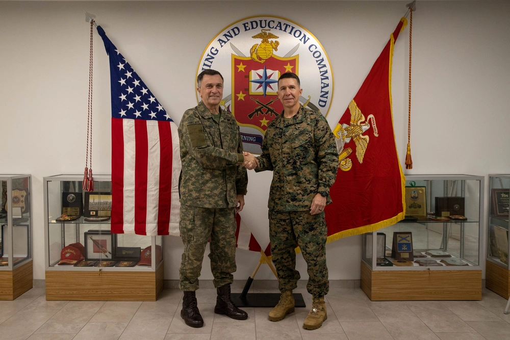 DVIDS - Images - TECOM Meets With Commandant of Training and Doctrinal ...