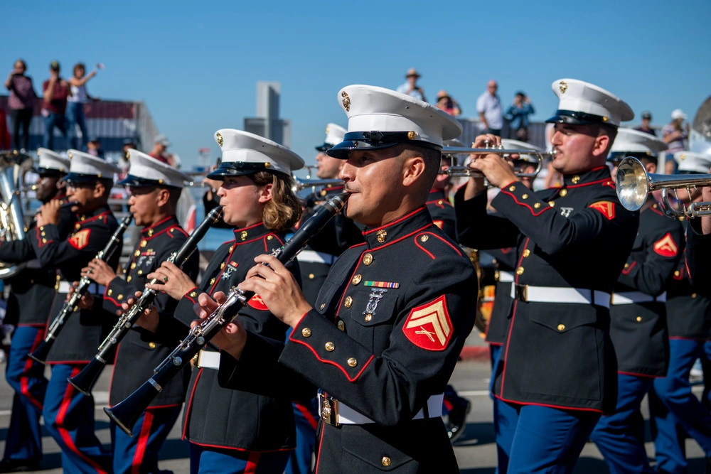 DVIDS Images San Diego Veterans Day Parade 2024 [Image 4 of 10]