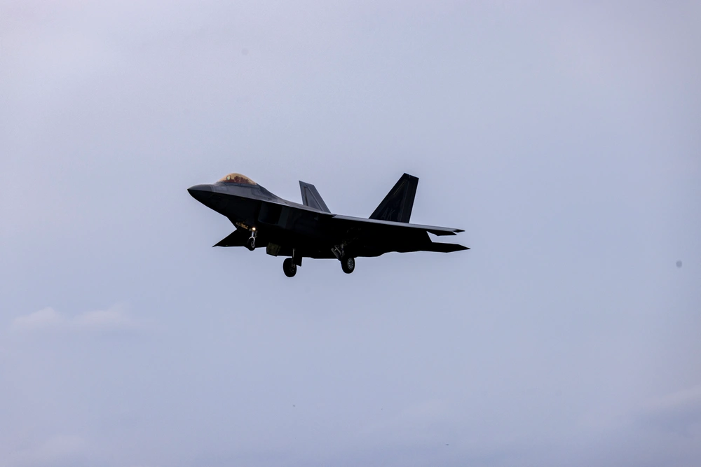 DVIDS - Images - KS 25 | Japanese, U.S. 5th generation aircraft train ...