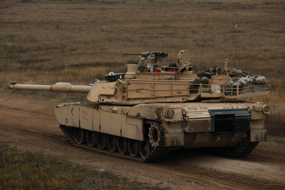 DVIDS - Images - 1CD Soldiers hone their skills during a Table Six live ...
