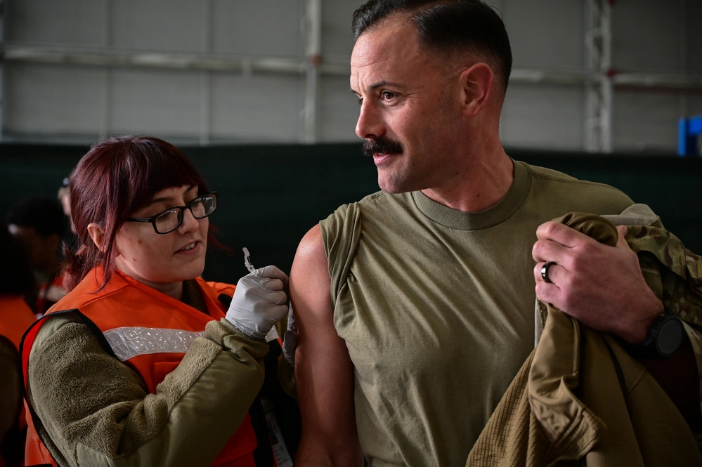 DVIDS Images 31st MDG 2024 Flu Vaccine Clinic [Image 3 of 5]