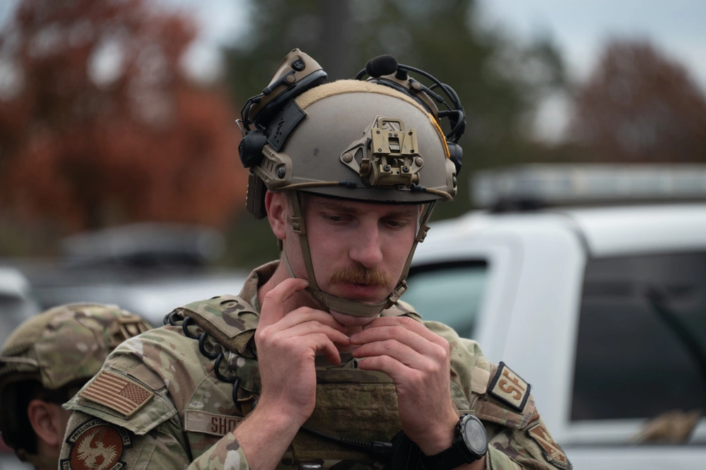 DVIDS - Images - Active shooter exercise prepares Airmen for emergency ...