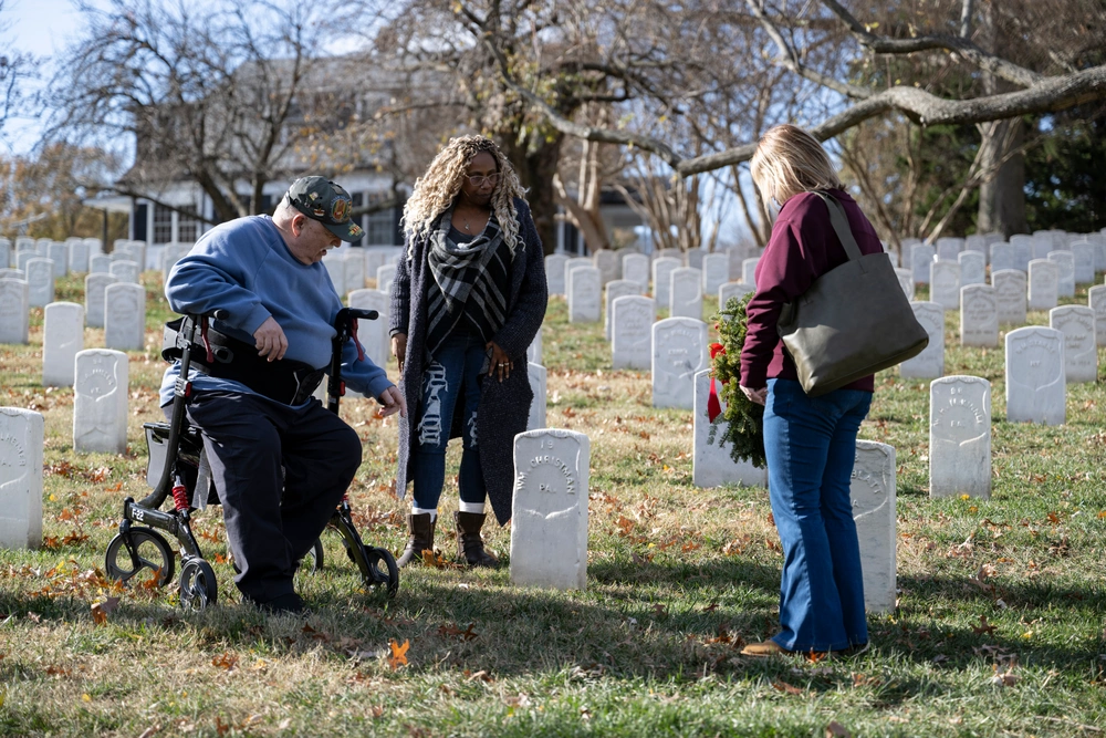 DVIDS - Images - Relatives of First Military Burial at ANC Visit ...