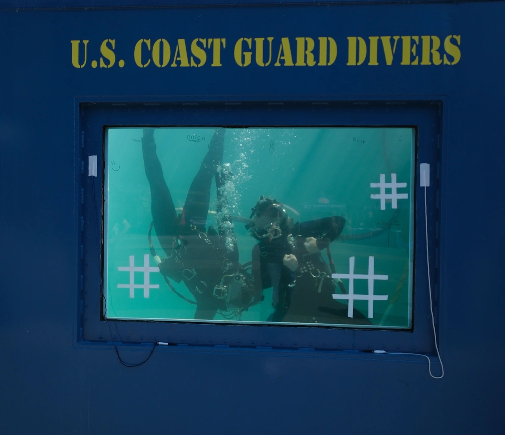 DVIDS Images Coast Guard Divers Support Recruitment During Fleet