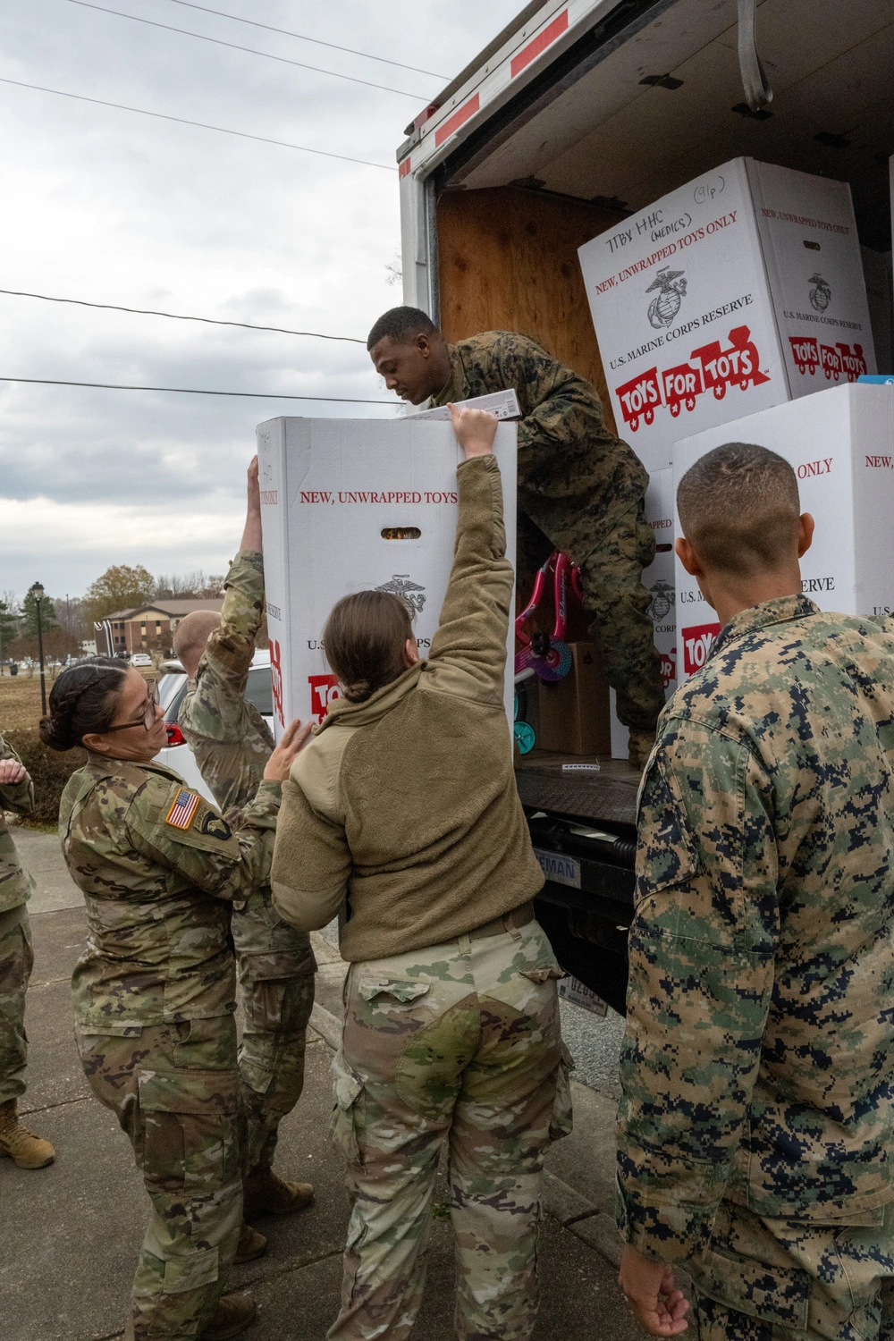 Dvids - Images - Fort Eustis Toys For Tots [image 11 Of 11]