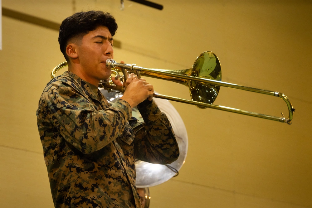 Dvids Images Iii Marine Expeditionary Force Band Performs At Camp