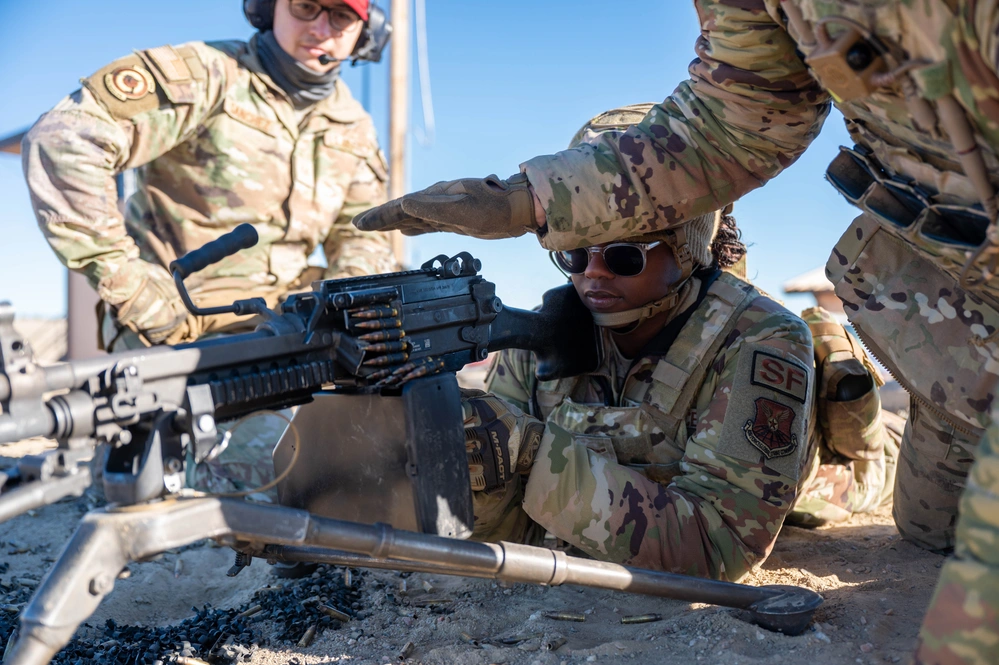 Dvids - Images - Col. Johnny Galbert Visits Camp Guernsey [image 13 Of 17]