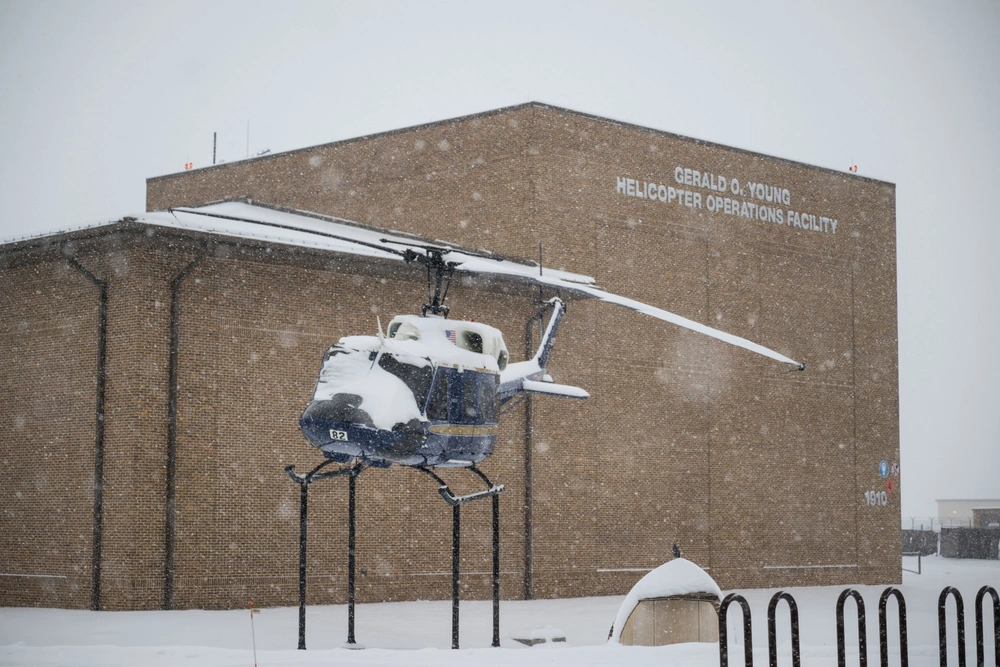 DVIDS Images Winter storm blankets Joint Base Andrews in snow