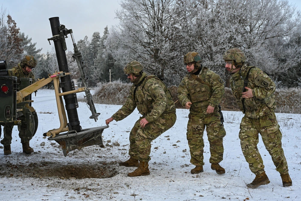 DVIDS - Images - B Trp, 1-91 CAV, 173rd Airborne Brigade mortar LFX ...