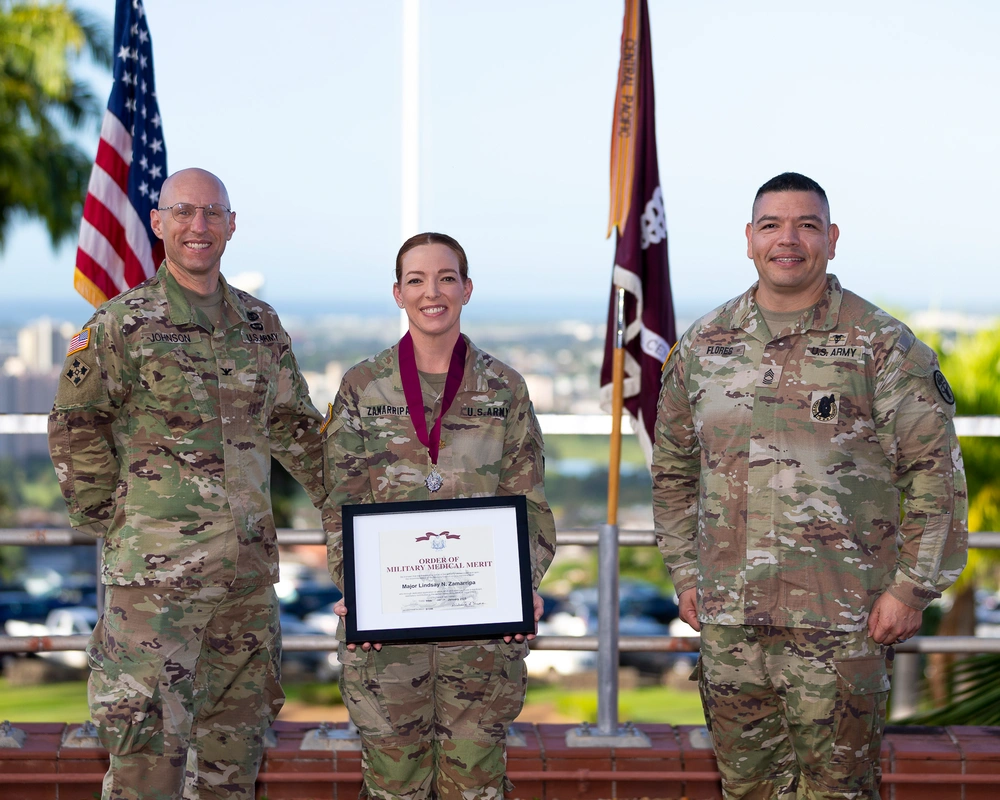 DVIDS - Images - Tripler Army Medical Center Awards Ceremony [Image 5 of 6]