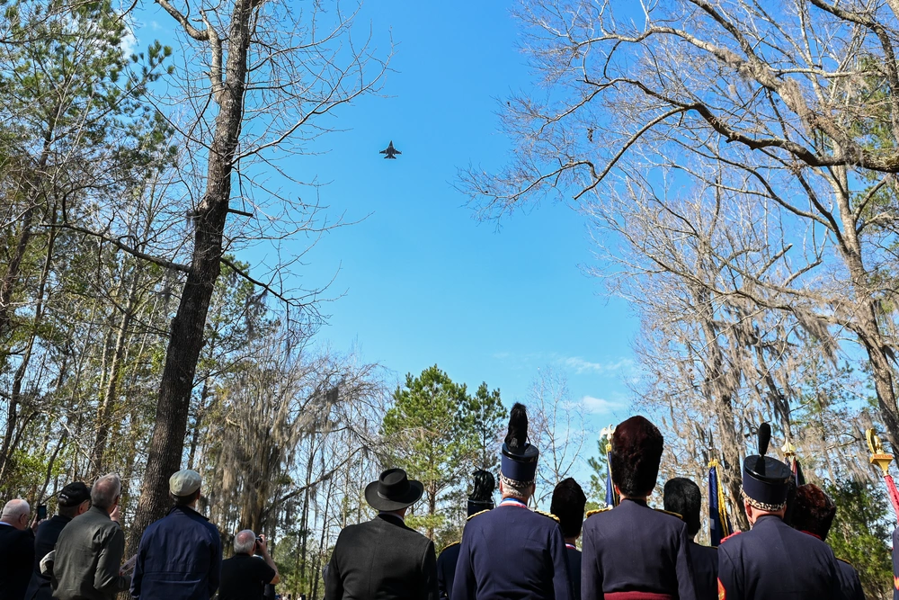 DVIDS - Images - 2025 Gen. Francis Marion Memorial F-16 flyover [Image ...