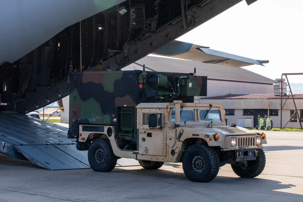 DVIDS - Images - NATO forces demonstrate rapid HIMARS deployment and joint fires capabilities [Image 1 of 21]