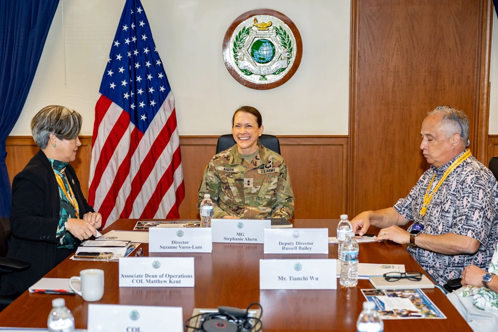 Maj. Gen. Ahern Visits DKI APCSS