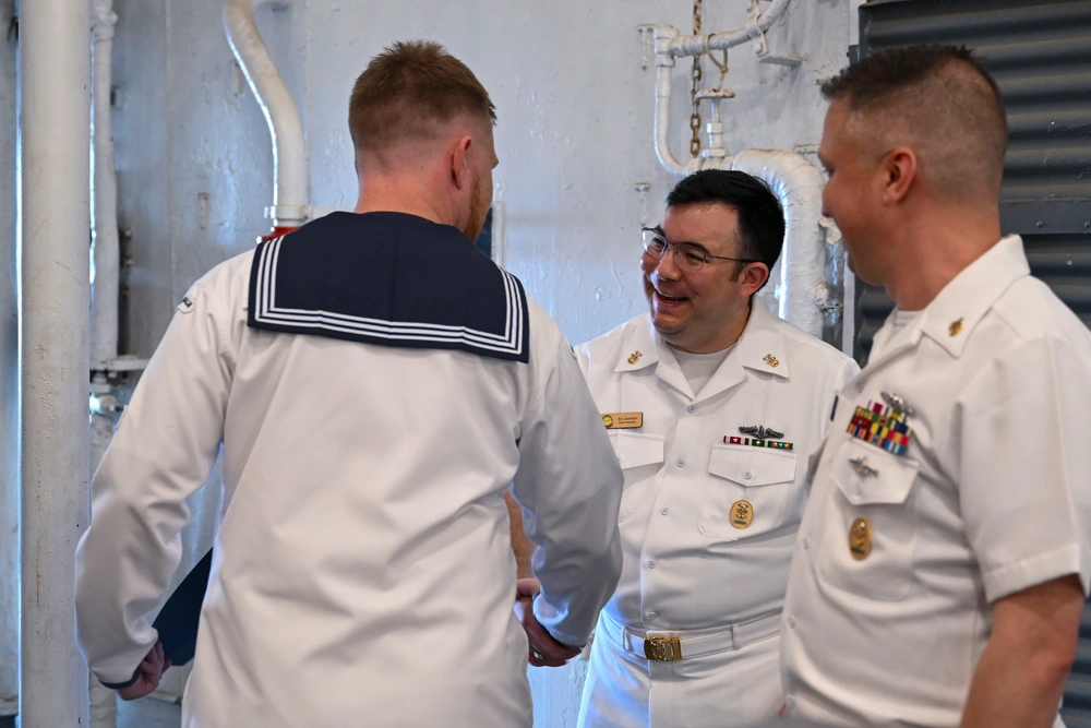 DVIDS - Images - First Royal Australian Navy Enlisted Students Graduate ...