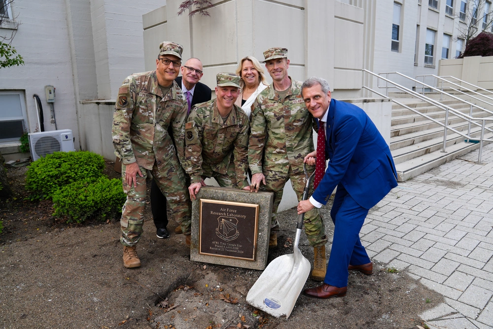 DVIDS - Images - AFRL 25 year Time-Capsule [Image 1 of 12]