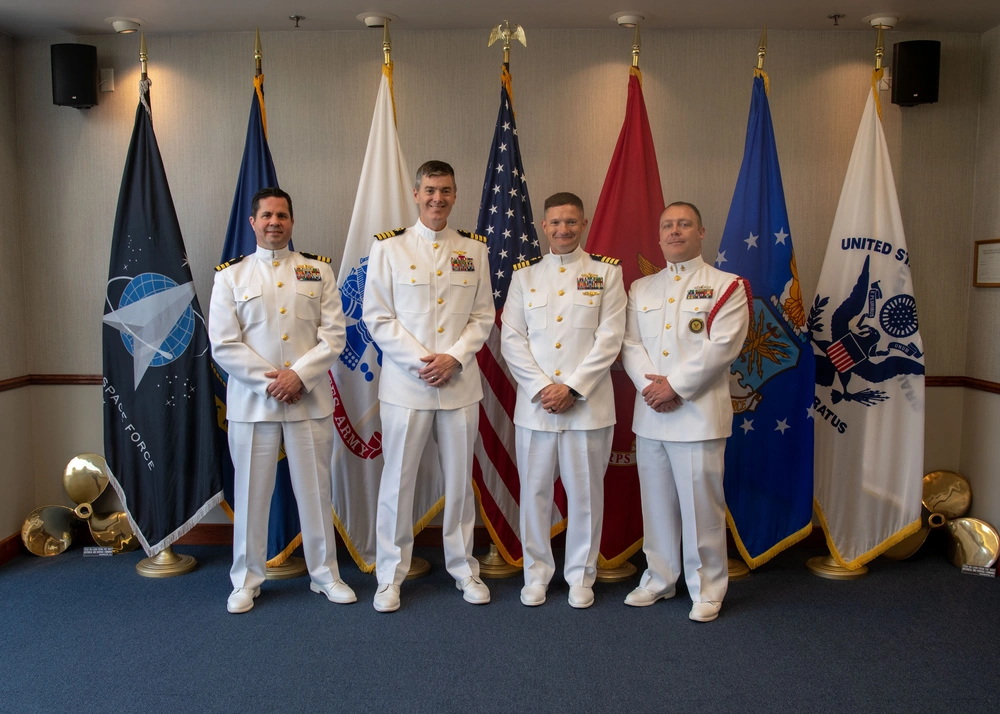 DVIDS Images Recruit Training - 1000w Q95 