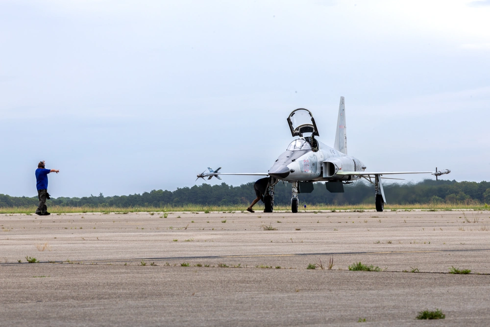 DVIDS - Images - In Flight and Fuel: Marine Pilots fly an F-5 in Joint ...