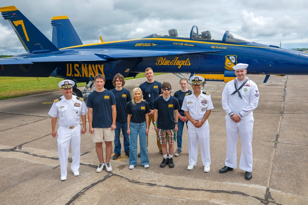 DVIDS Images USS Ronald Reagan - 1000w Q95 