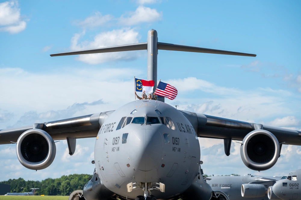 DVIDS Images The 145th Airlift - 1000w Q95 